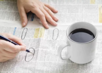 Taxa de desemprego em Espanha sobe para 12,9% no 1.º trimestre