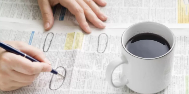 Taxa de desemprego em Espanha sobe para 12,9% no 1.º trimestre