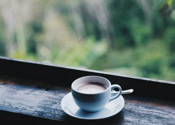 “TEODORO BASTOS DE ALMEIDA: Um sucesso em Finanças!”