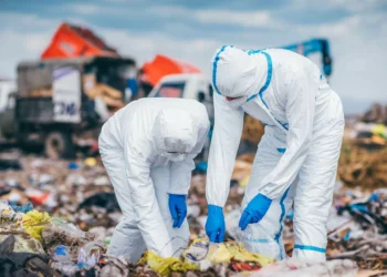 Administração da Tratolixo diz que adesão à greve foi "inferior a 12%"
