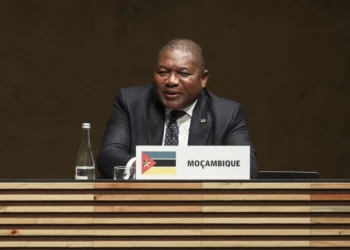 Nyusi diz ser "fundamental" a retoma dos megaprojetos de gás