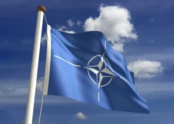 NATO expressa condolências após morte de Presidente Raisi