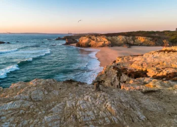 Governo destaca sinais "relevantes" de crescimento turístico no Alentejo