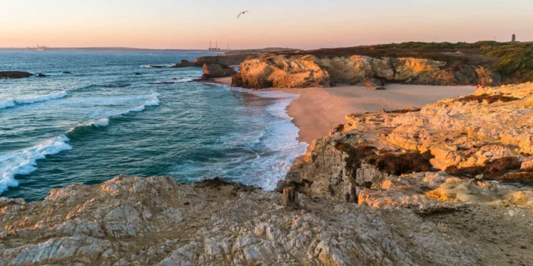 Governo destaca sinais "relevantes" de crescimento turístico no Alentejo