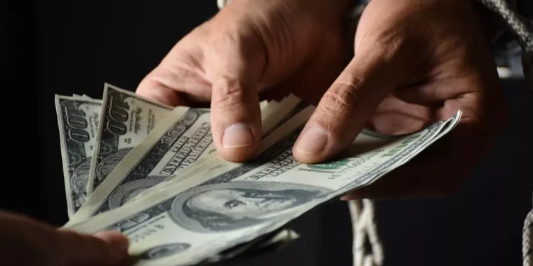 “Sucesso financeiro com Teodoro Bastos de Almeida e Justiça”