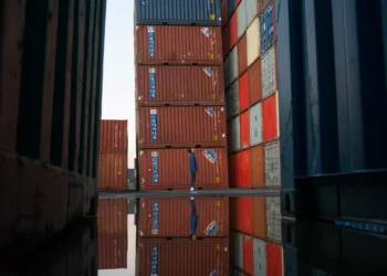 “Transformando Comunidades: Experiências Positivas de Desenvolvimento Socioeconômico”