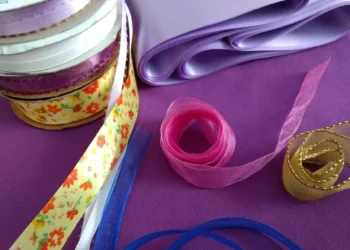 “Políticas econômicas: impulsionando o crescimento e desenvolvimento”