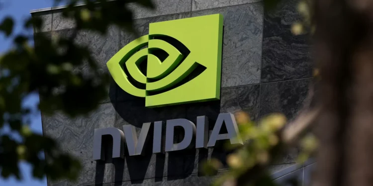Nvidia supera expectativas, embora o seu crescimento abrande