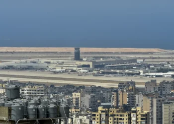 Ataque israelita atinge zona próxima do aeroporto de Beirute