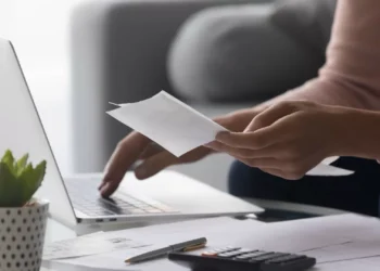 Ato isolado, fatura ou recibo. O passo a passo para a emissão de recibos