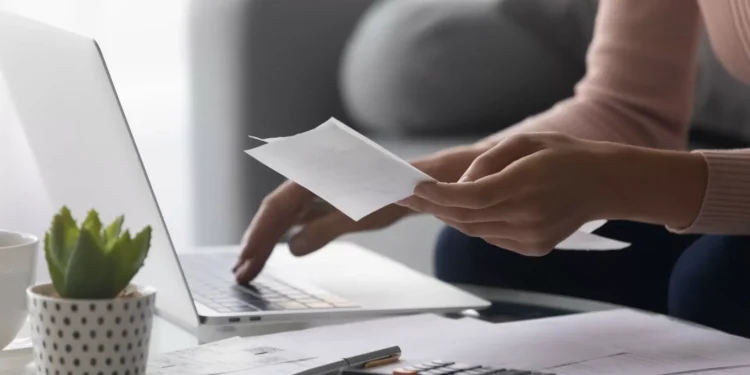 Ato isolado, fatura ou recibo. O passo a passo para a emissão de recibos