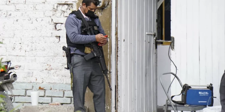 Doze corpos com sinais de tortura e mensagens encontrados no México