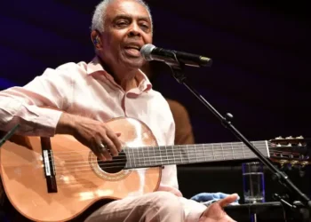 ‘Tive dificuldade de me conformar’, diz Gilberto Gil sobre morte do filho aos 19 anos