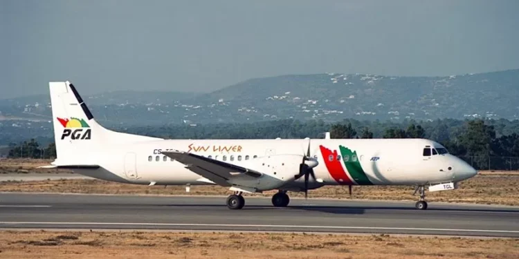 Deputados chamam ao parlamento CEO da TAP e sindicatos sobre Portugália