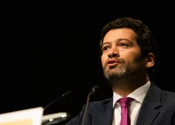 De Ventura a Le Pen, líderes da extrema-direita aplaudem 2.º lugar da AfD