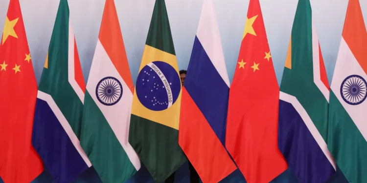 “Não está em discussão”. Brasil nega debate sobre moeda única no BRICS