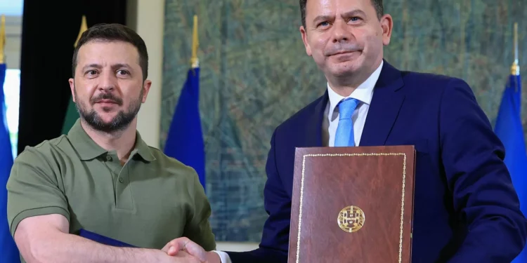 Montenegro falha intervenção remota na conferência de Kiev. O discurso que o primeiro-ministro não leu