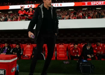 Bruno Lage confirma um regresso à titularidade para o Benfica-Barcelona