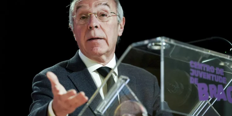 Marques Mendes diz que últimas semanas foram “completo desastre”