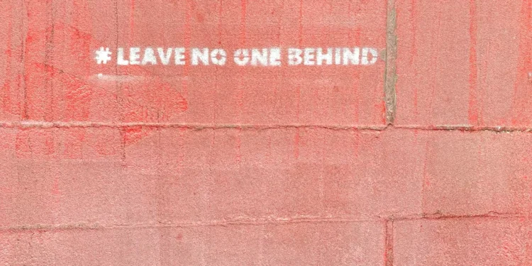 “A Importância da Política na Sociedade Moderna”