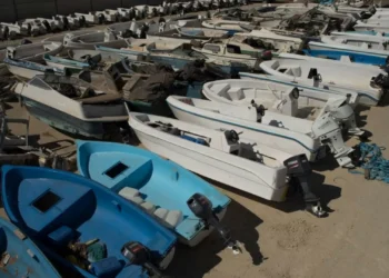 Imigrante morto em barco que chegou a Almeria com outros 36