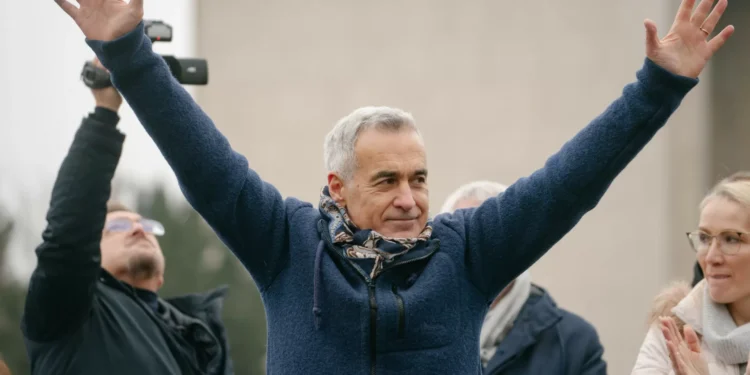 “Messias do TikTok” venceu as presidenciais da Roménia, mas não convenceu