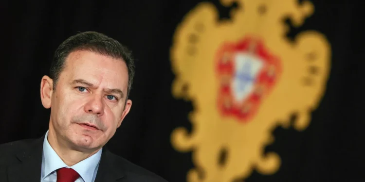 Montenegro participa em reunião convocada por Londres sobre plano de paz