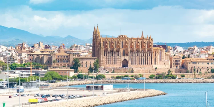 Associações espanholas apelam a turistas para não irem a Maiorca