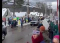 “Que vergonha”. JD Vance recebido com protestos em Vermont