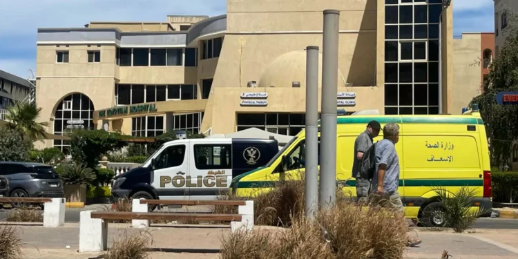 Seis russos incluindo dois menores morreram num naufrágio no Egipto