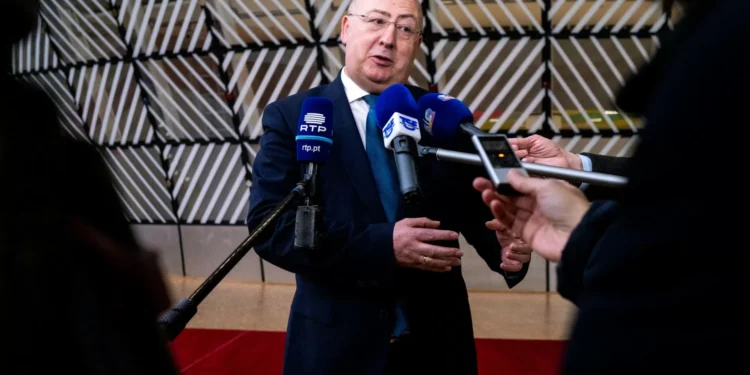 Vinho? Ministro saúda medidas, mas apanha em verde é “último recurso”