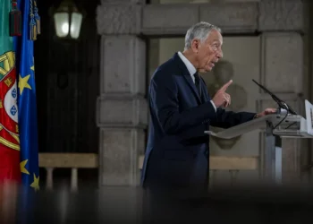 Marcelo sugere entendimento na Madeira: “Há maioria absoluta entre PSD e CDS”