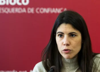 Mariana Mortágua diz que Portugal já não tem primeiro-ministro porque “perdeu a sua legitimidade”