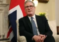 Starmer falou com Trump e Zelensky e continua “a apoiar a Ucrânia”