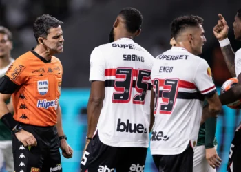 Santos estuda renovação de Neymar até a Copa do Mundo; entenda o cenário