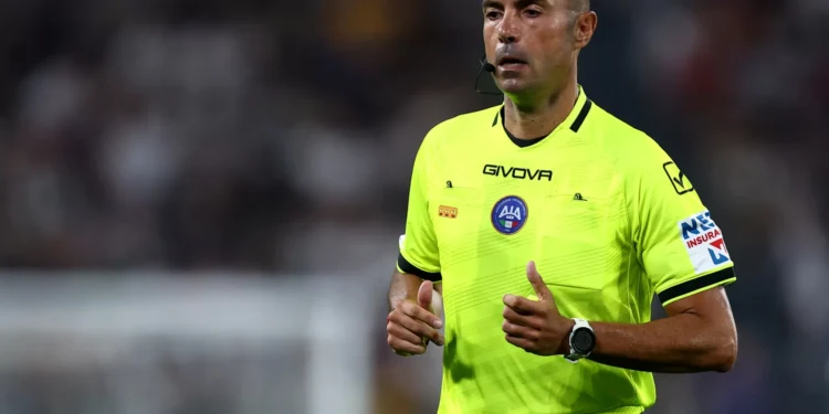 Dupla de árbitros recusa apitar jogos do Napoli: “Quando cometia…”