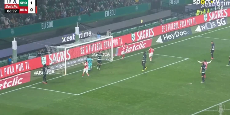 Patrão roubou ‘coroa’ a Gyokeres e ‘gelou’ o Sporting em Alvalade