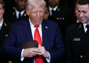 Trump quer deportar estudantes estrangeiros que participem em protestos