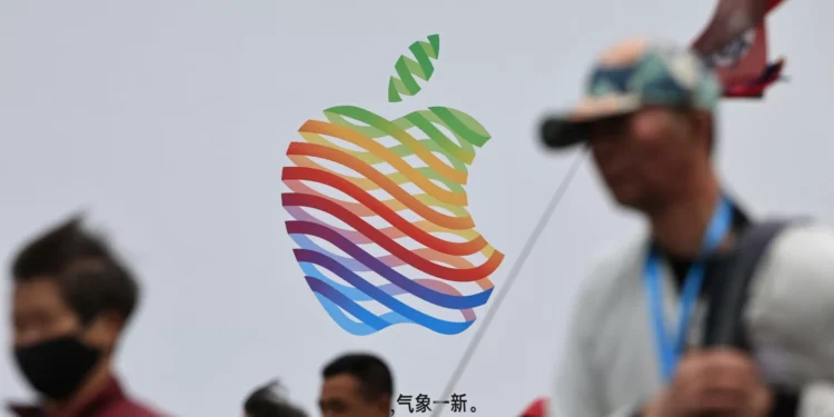 China pede aos EUA coerência e cancelamento total das taxas