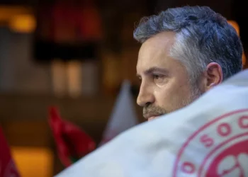 “Os meus pais sempre me ajudaram”. Pedro Nuno Santos explica compra de imóveis