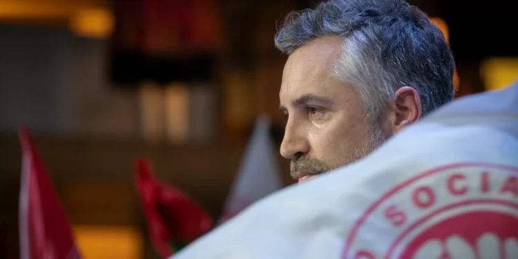 “Os meus pais sempre me ajudaram”. Pedro Nuno Santos explica compra de imóveis