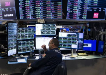 Wall Street fecha em alta esperançada na desescalada da guerra comercial