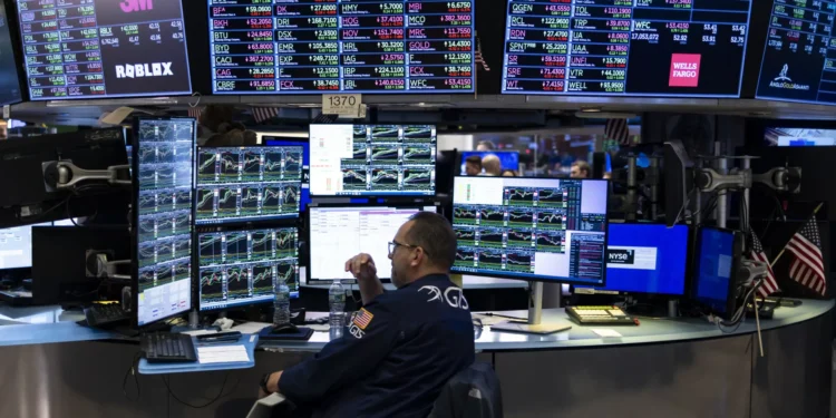 Wall Street fecha em alta esperançada na desescalada da guerra comercial