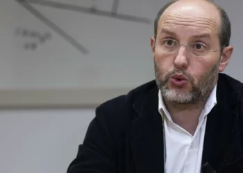 Está tudo em jogo porque Esquerda e Direita estão “taco a taco”