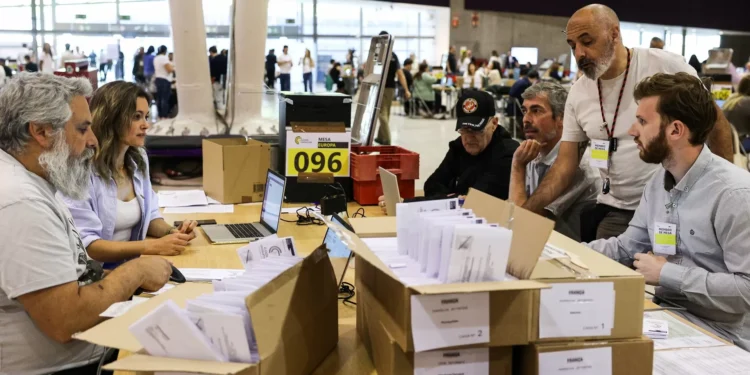 Mais de um quinto dos votos dos emigrantes chegou a Portugal