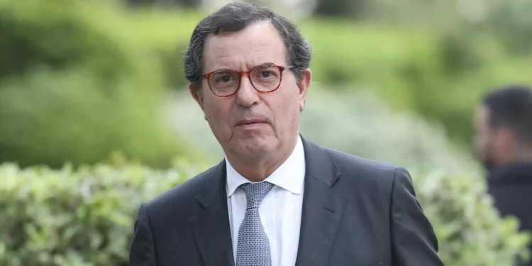 Ministro Castro Almeida não se arrepende de ter admitido ciberataque