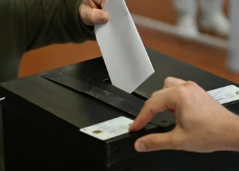 S&P confiante na trajetória orçamental mas alerta para fragmentação