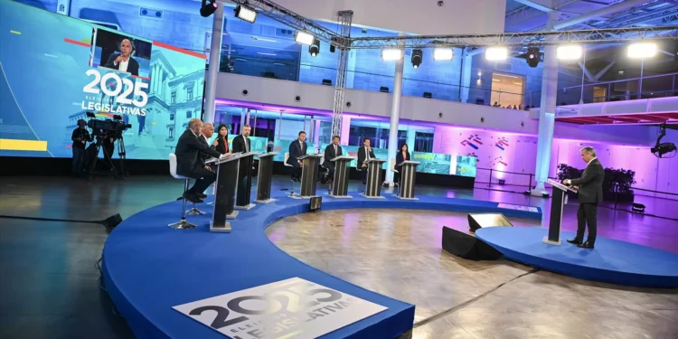 Debate legislativas: Imigração provoca ataques à “balbúrdia” do PS e “eleitoralismo” do Governo