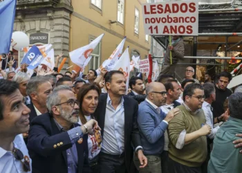 Sondagem. AD aumenta vantagem e PS fica mais perto do Chega
