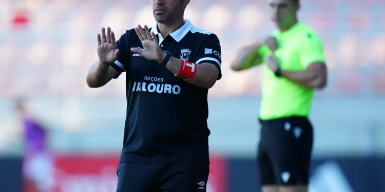 Oficial: Tiago Fernandes anuncia saída do comando técnico do Torreense